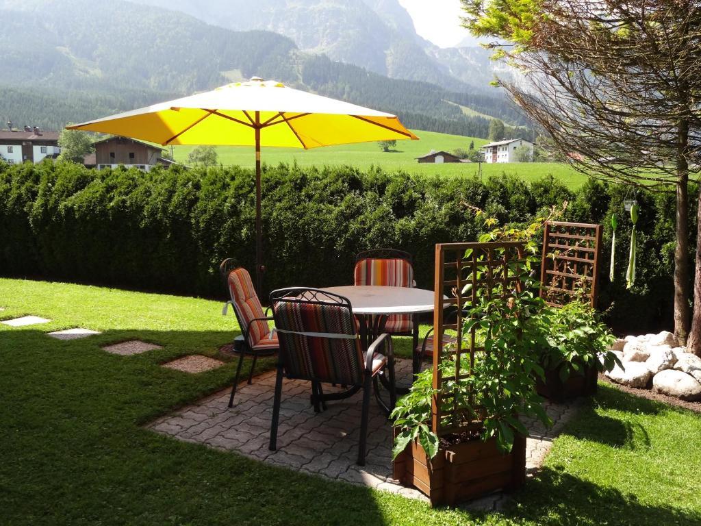 Haus Erlbacher Abtenau Exterior foto